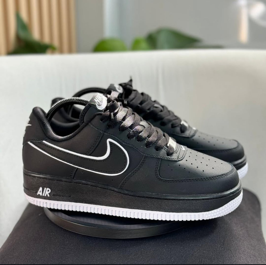 AIR FORCE ONE NEGRO CUERO AF1