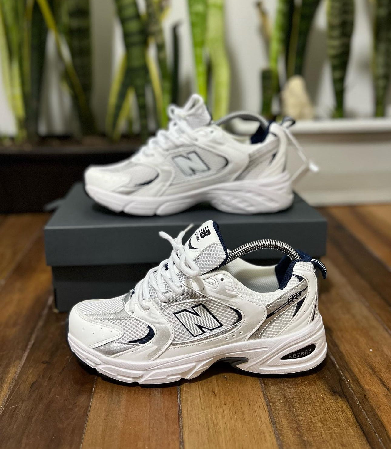 NEW BALANCE 530