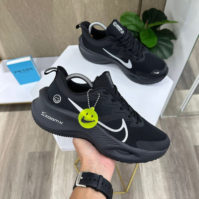 NIKE ZOOM X NEGRO HAPPY