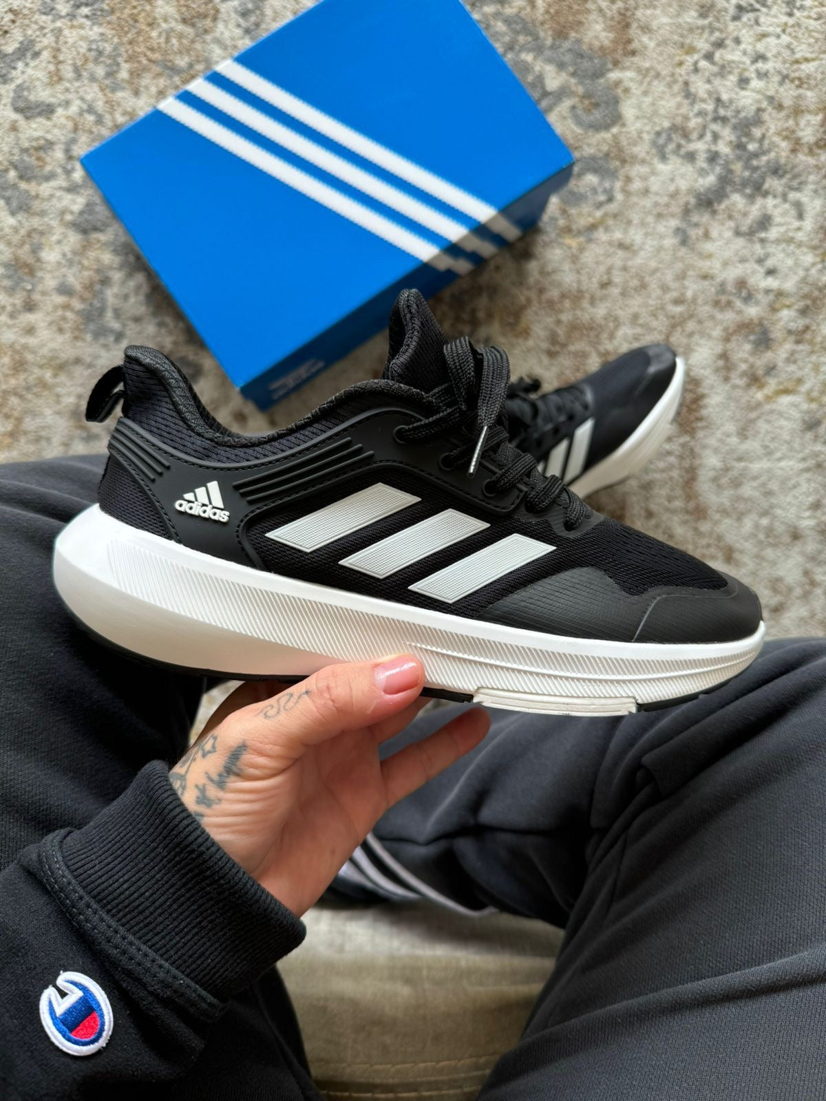 ADIDAS BOUNCE NEGROS