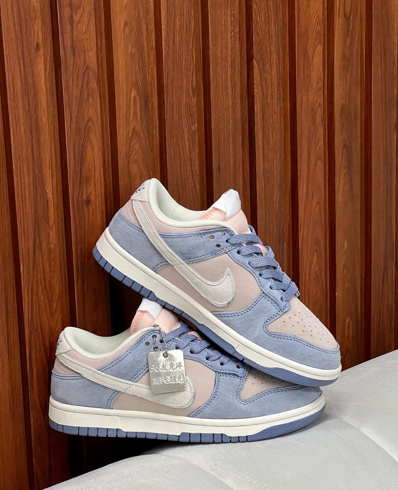 NIKE SB LOW ROSE