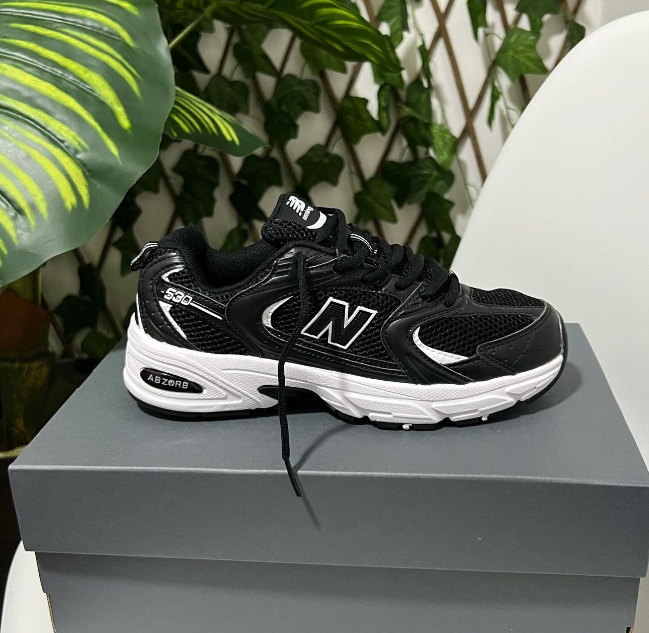 NEW BALANCE 530 NEGROS