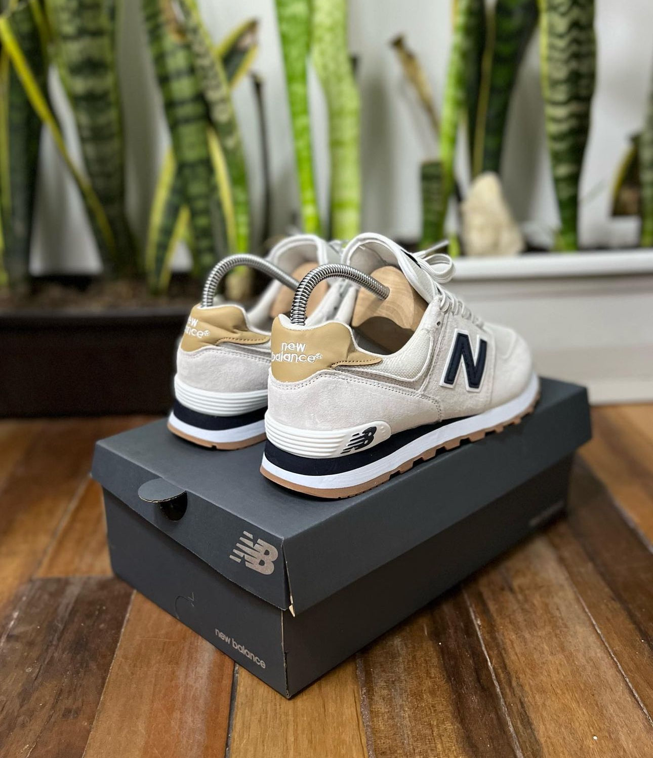 NEW BALANCE 574 BEIGE NAVY