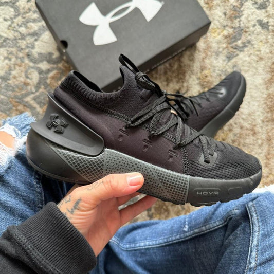 UNDER ARMOUR NEGRO