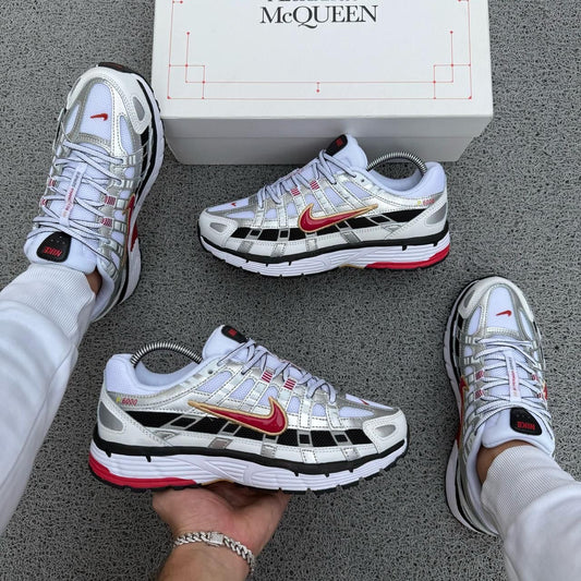 NIKE P600 SILVER LOGO ROJO