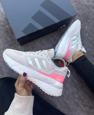 ADIDAS ULTRA BOOST LILA NUEVO