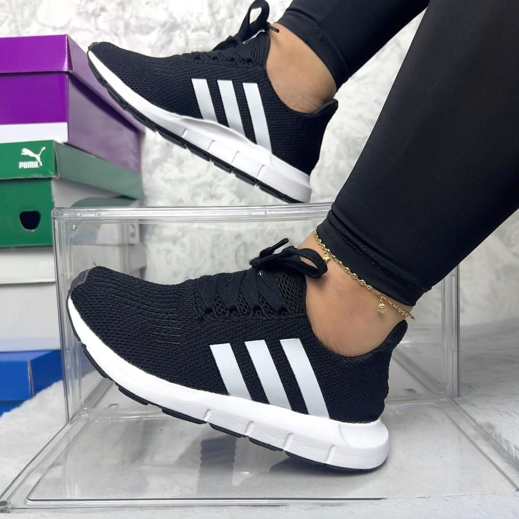 ADIDAS SWIFT NECGO BLANCO