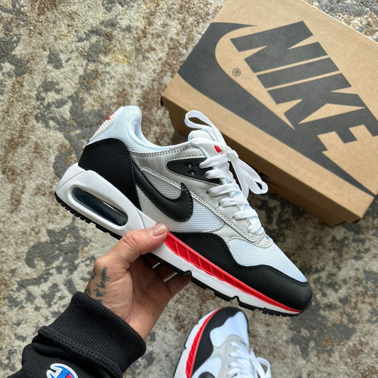 NIKE AIR MAX WAVE