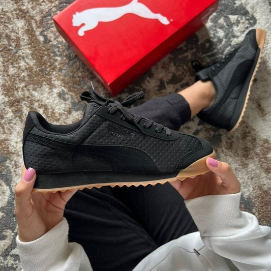 PUMA ROMA NEGRO SUELA DE GOMA