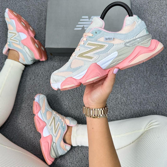 NEW BALANCE AZUL Y ROSA