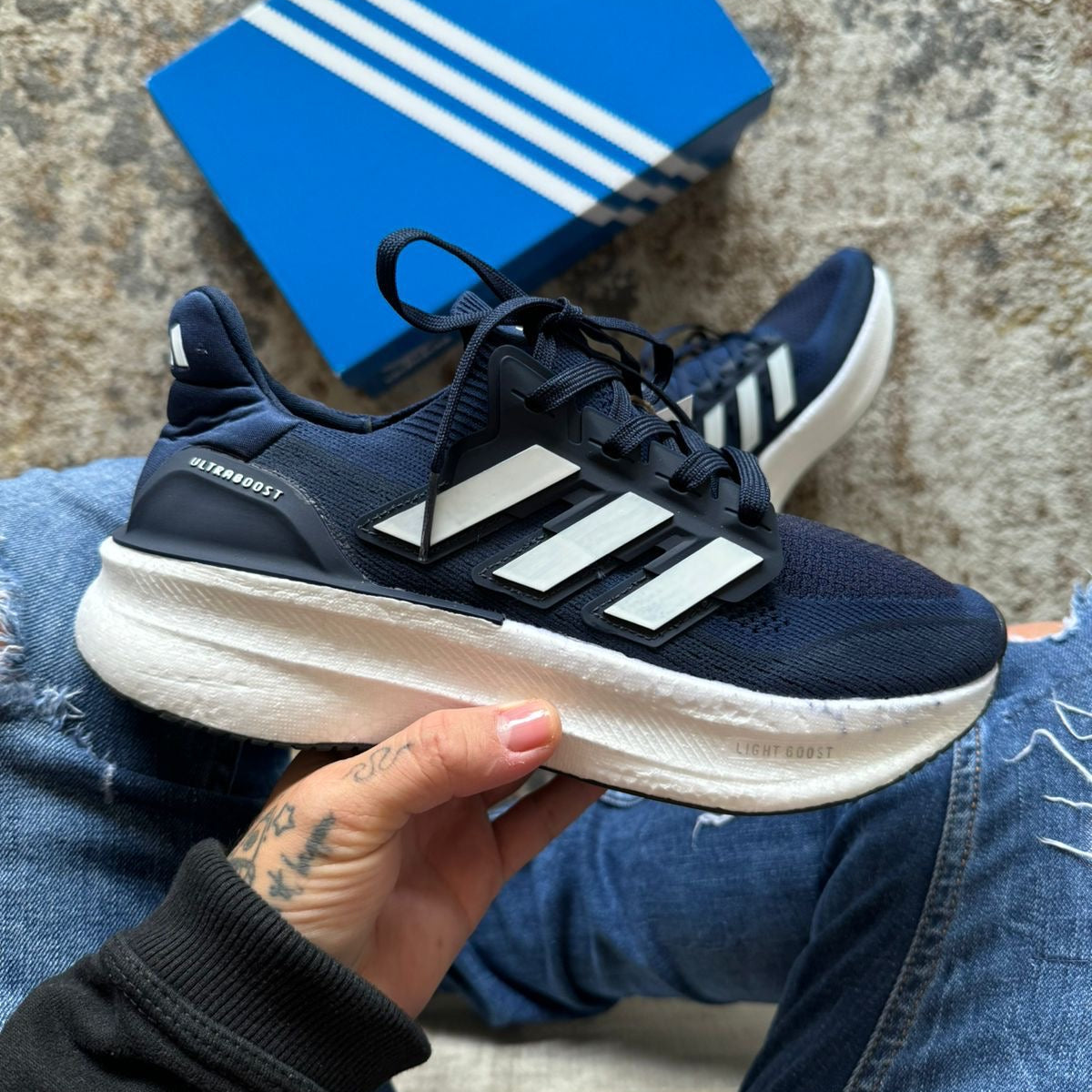 ADIDAS ULTRABOOTS NAVY