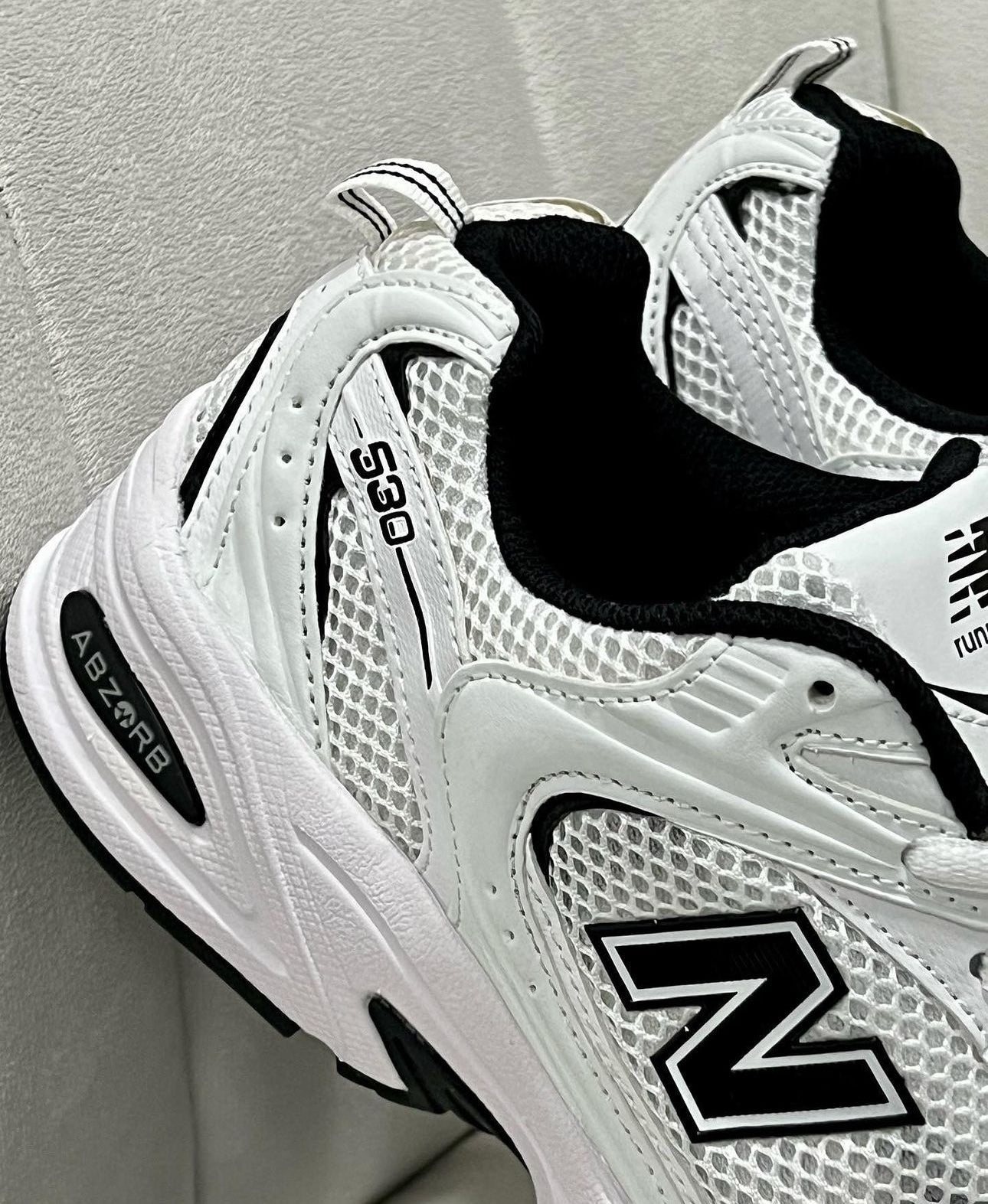 NEW BALANCE 530 BLANCO NEGRO