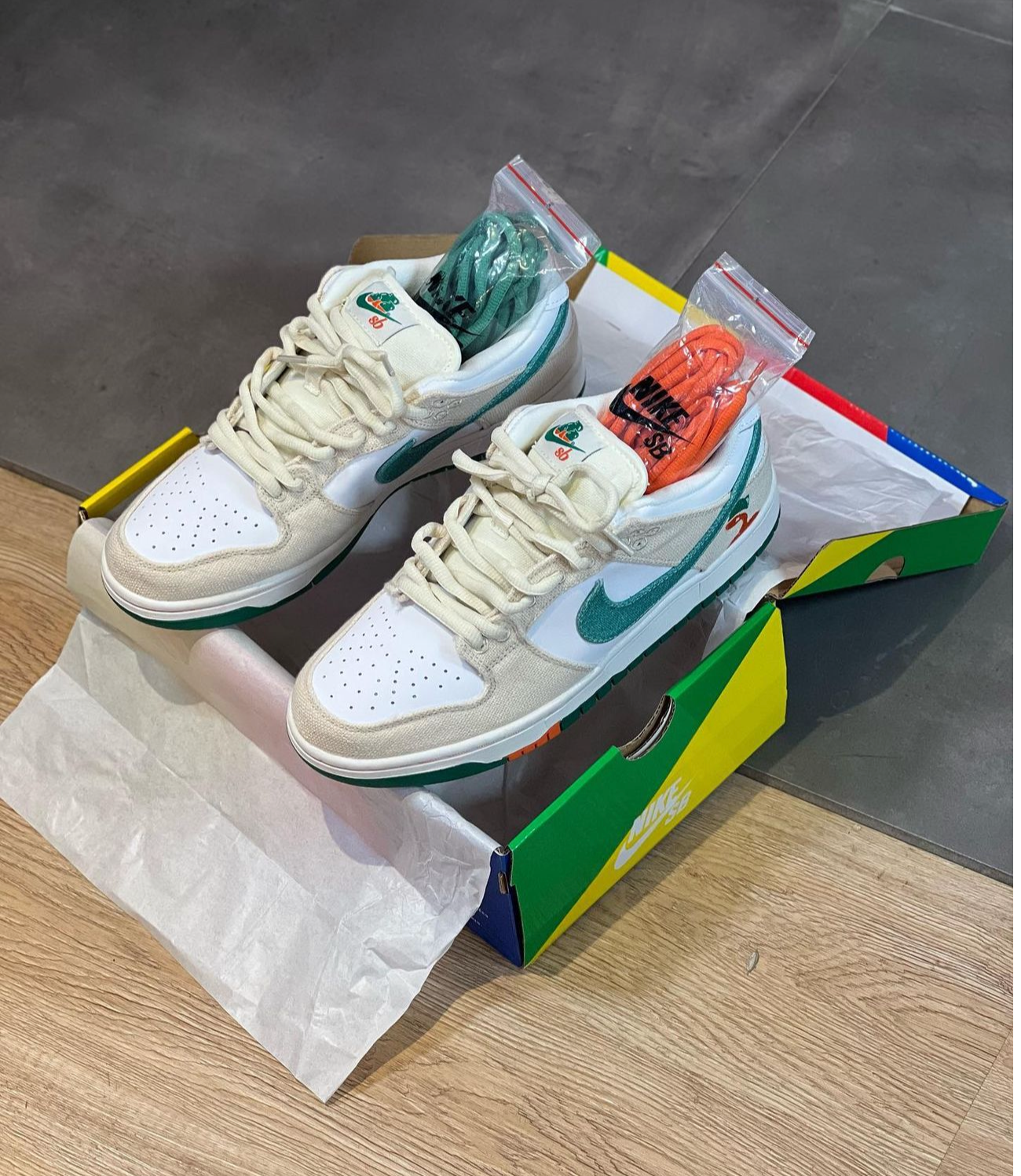 NIKE SB JARRITOS EDICION ESPECIAL