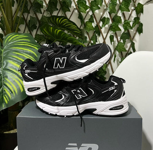 NEW BALANCE 530 NEGROS