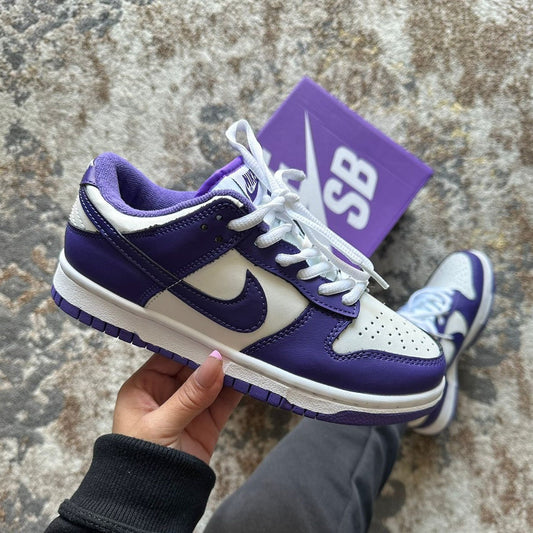 NIKE SB LOW PURPLE